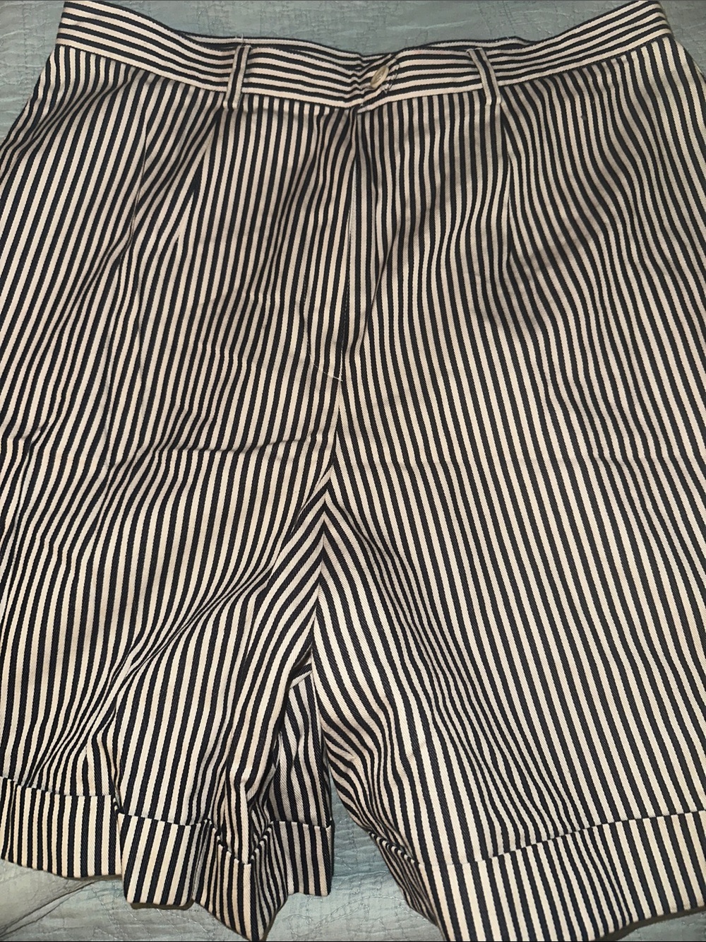 Lauren Ralph Lauren Women’s 12 Black/ Cream Pinstripe Pleated High Rise Shorts